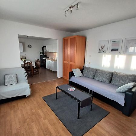 Apartmani Nada Senj  Bagian luar foto